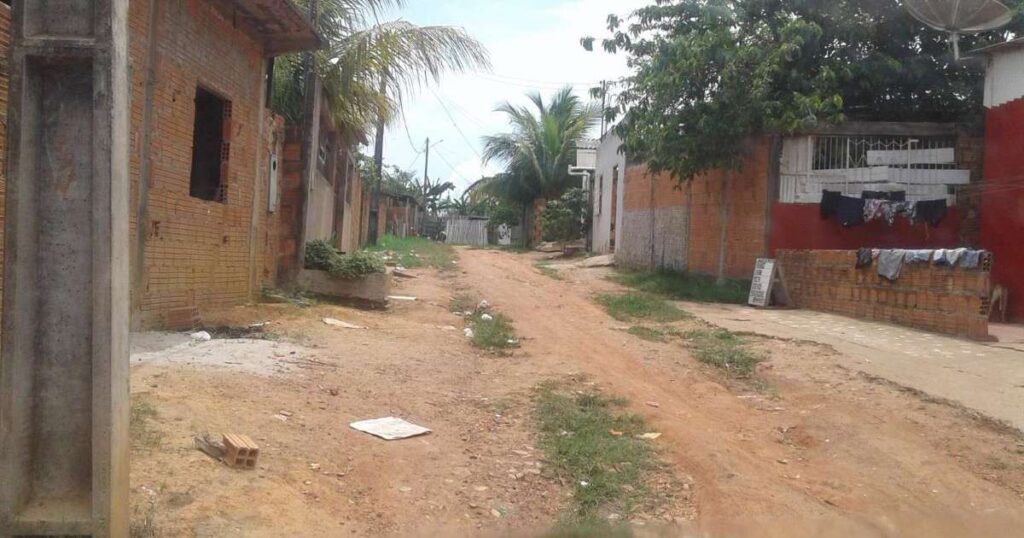 favelas brasileiras conhecidas como