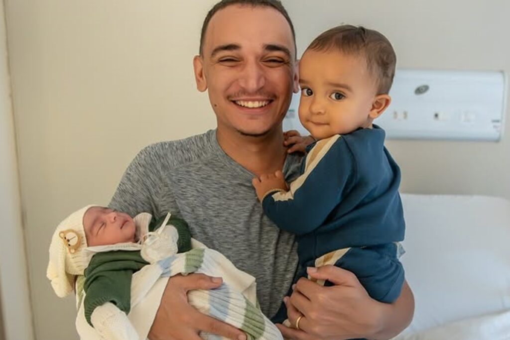 João Gomes Responde Prefeita Após Cancelar Show Para Presenciar Nascimento do Filho Imagem do artigo