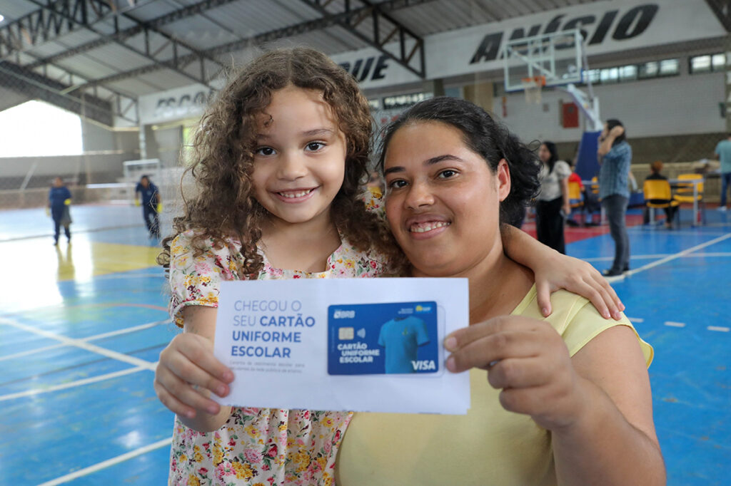 Cartão Uniforme Escolar: Indispensável para Autonomia de Estudantes no DF