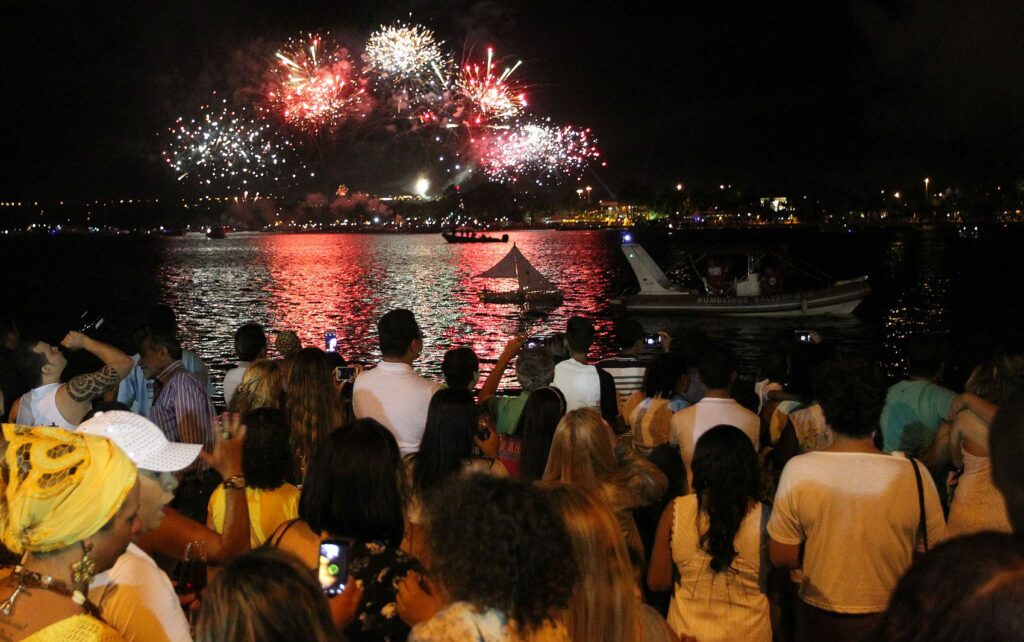Fogos de Artifício Silenciosos: Nova Lei no DF Garante Festividades Sem Barulho Fogos de Artifício Silenciosos: Nova Lei no DF Garante Festividades Sem Barulho