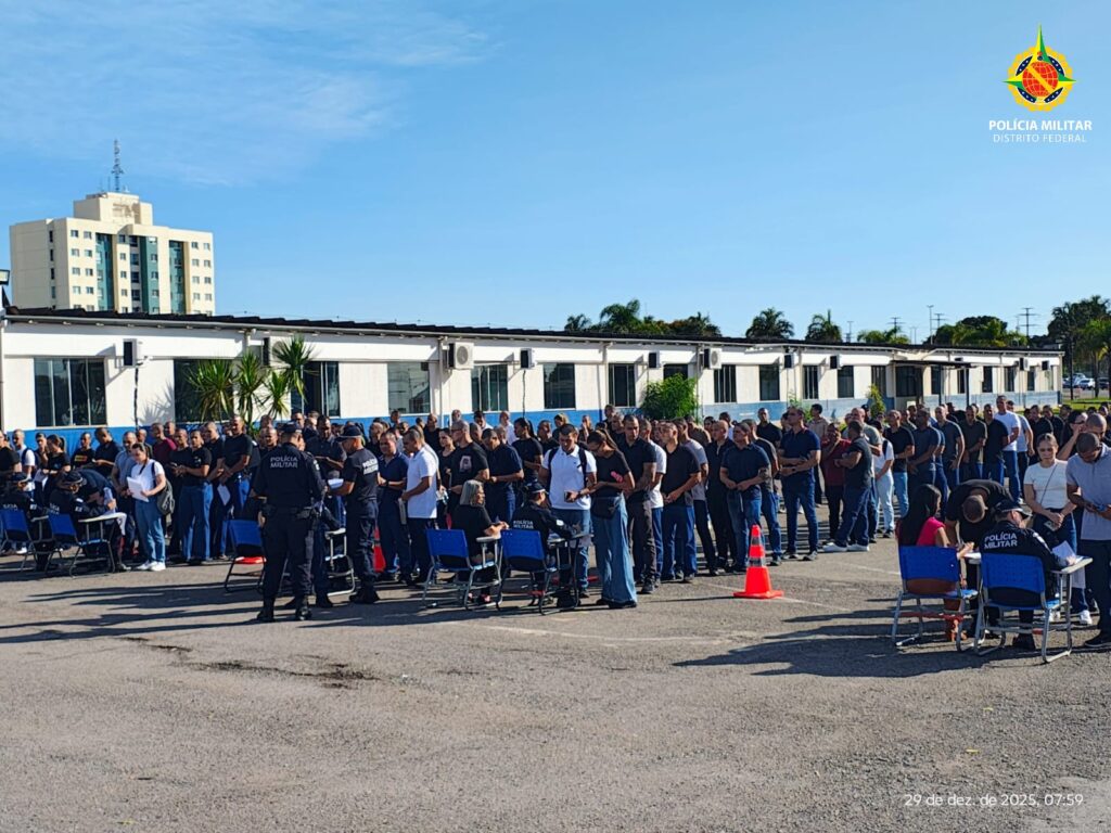 Novo Ciclo na PMDF: 1.200 Alunos Iniciam Formação Militar Novo Ciclo na PMDF: 1.200 Alunos Iniciam Formação Militar