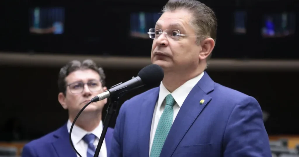 Silas Malafaia Defende Sóstenes Cavalcante e Critica PF por Perseguição Política