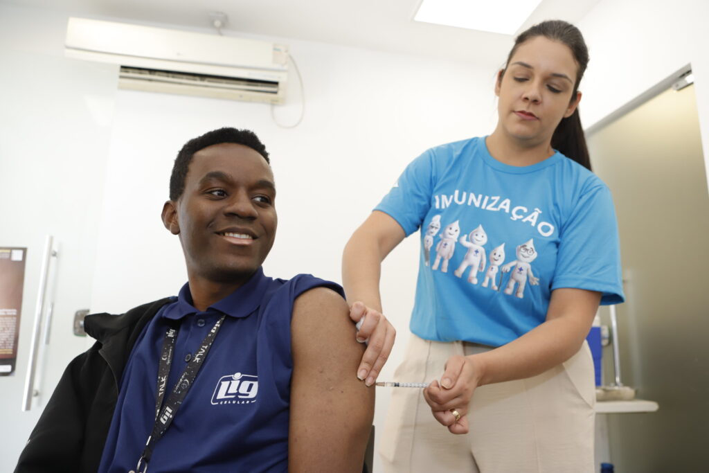 Vacinação de Fim de Ano: Oportunidade Imperdível neste Sábado