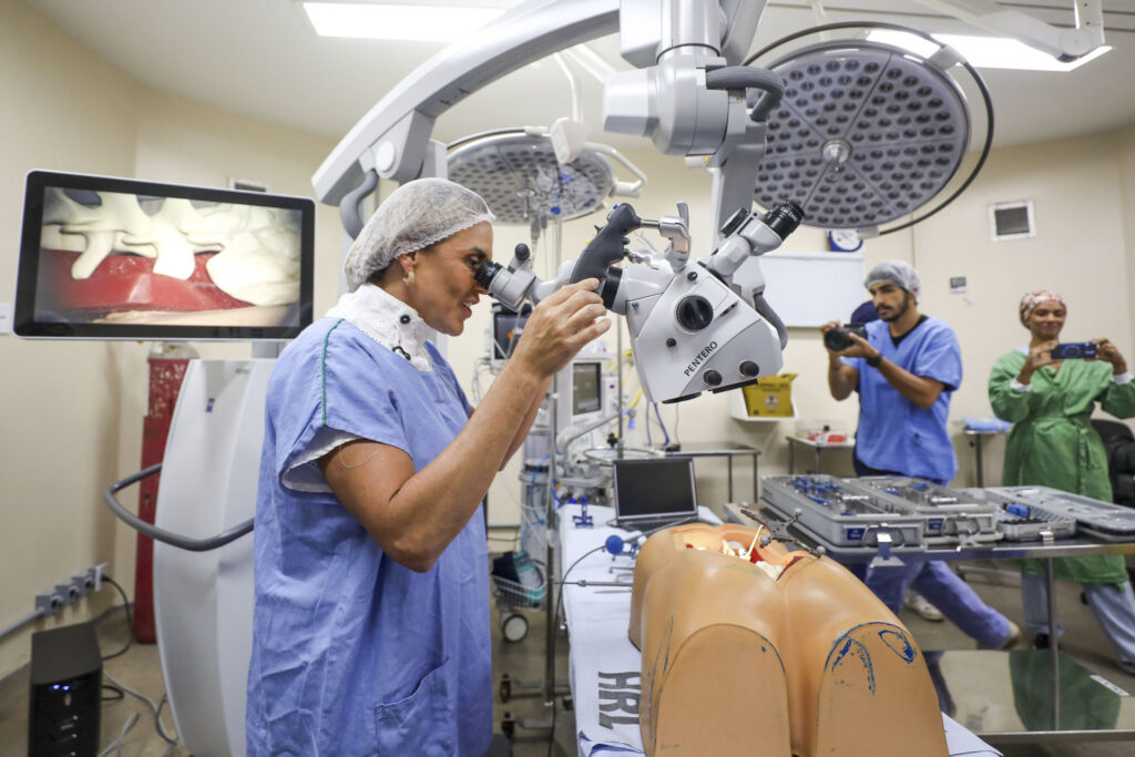 DF Introduz Cirurgias de Alta Precisão com Tecnologia Inédita de R$ 2,5 Milhões