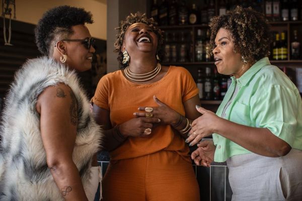 Festa das Águas 2026: Shows Gratuitos com Luedji Luna e Juliana Linhares na Praça dos Orixás Festa das Águas 2026: Shows Gratuitos com Luedji Luna e Juliana Linhares na Praça dos Orixás