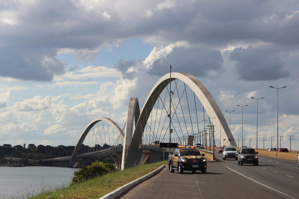Intervenções de Trânsito na Ponte JK para Corrida: Tudo que Você Precisa Saber