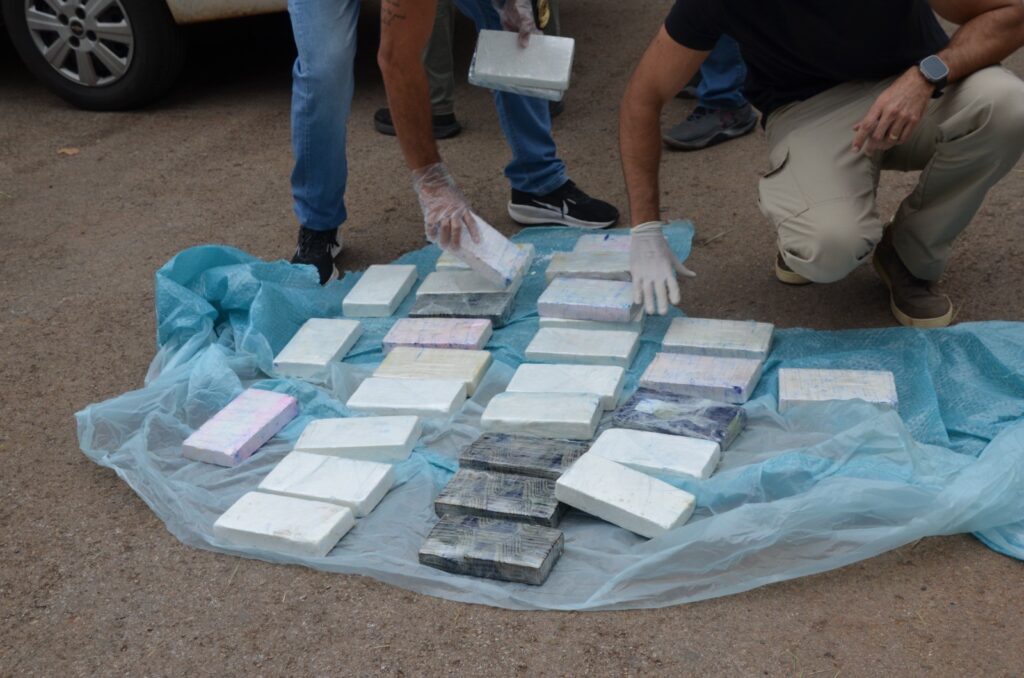 Polícia Federal Apreende 40 kg de Cocaína em Carro Funerário no DF