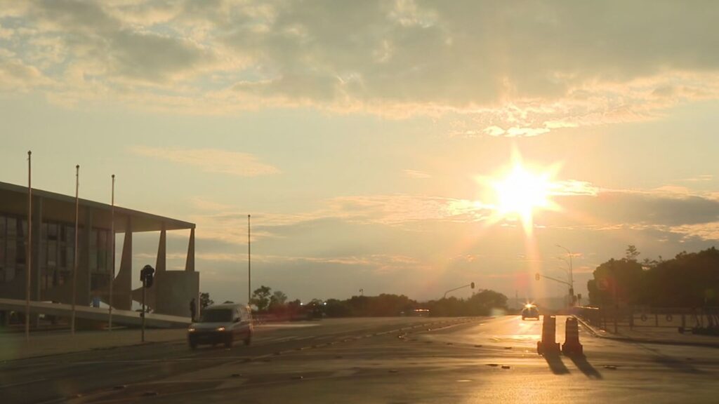 Ponto Facultativo no DF: O que Funciona e o que Fecha na Sexta-feira