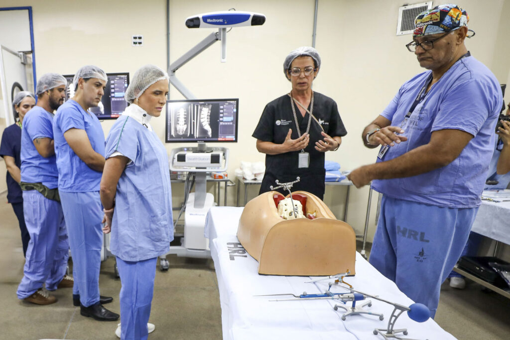 Tecnologia Revolucionária: DF Inova em Cirurgias Públicas com Neuronavegador