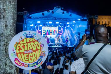 Verão no Pelourinho: Comerciantes Celebram Vendas com Programação Cultural Verão no Pelourinho: Comerciantes Celebram Vendas com Programação Cultural