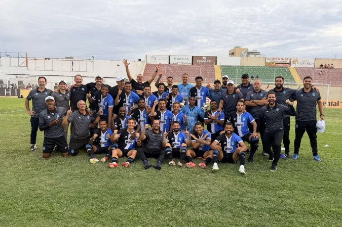 Capital Avança na Copa do Brasil Após Superar Juazeirense nos Pênaltis Capital Avança na Copa do Brasil Após Superar Juazeirense nos Pênaltis