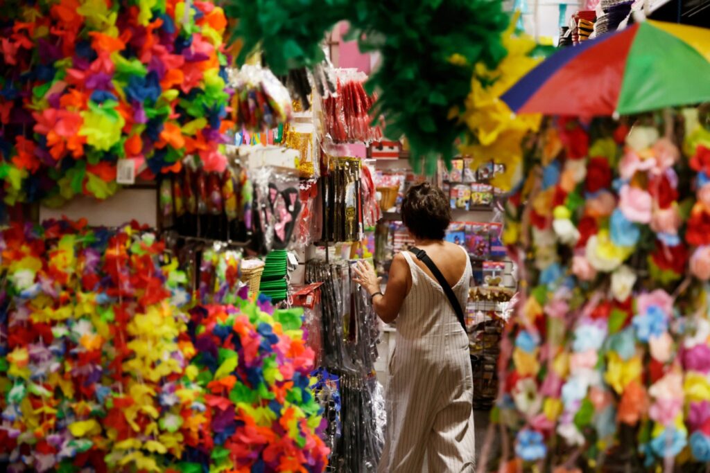 Carnaval 2026: Expectativa de Crescimento nas Vendas no DF é Alta, Revela Pesquisa da Fecomércio