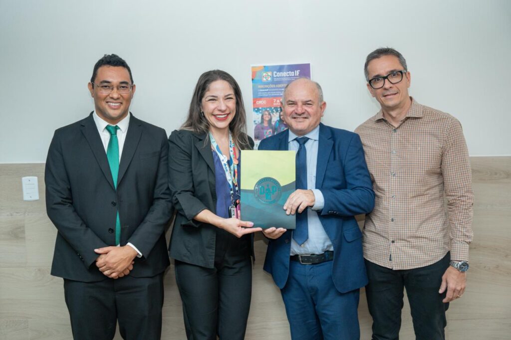 DPDF e IFB Firmam Parceria Para Promover Educação em Direitos Humanos no DF DPDF e IFB Firmam Parceria Para Promover Educação em Direitos Humanos no DF