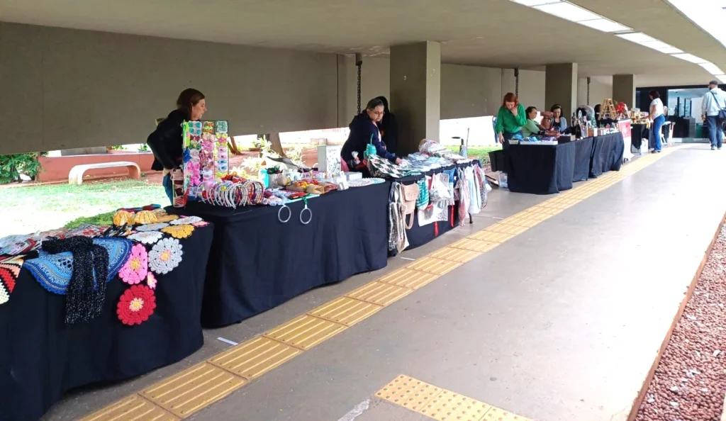 Feira Raízes do Entorno: Arte e Cultura em Datas Definidas