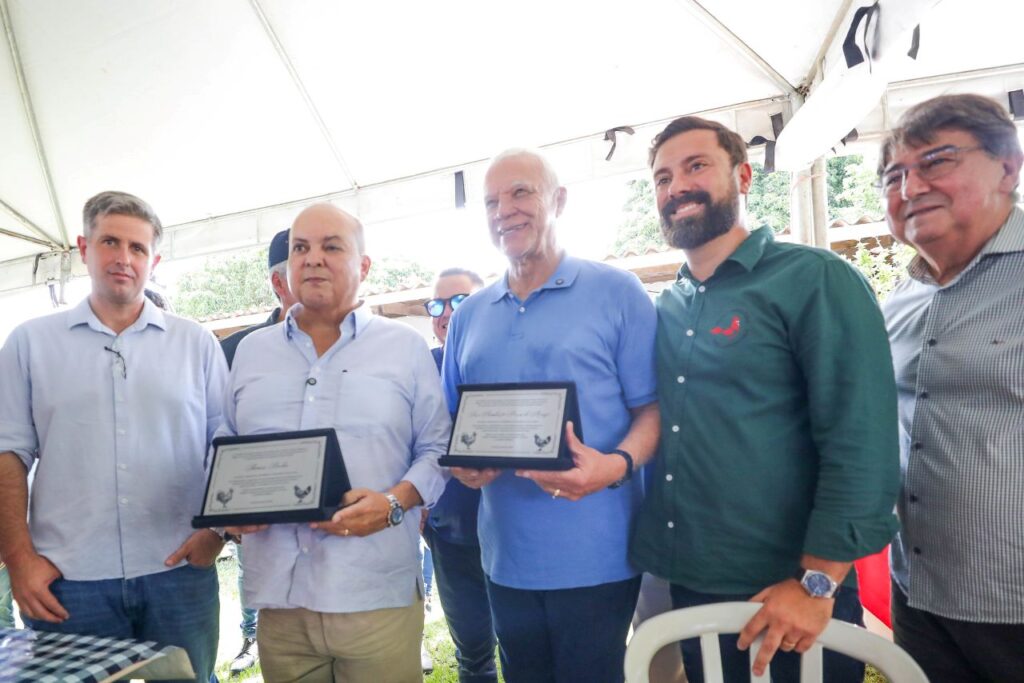 GDF Recebe Homenagem por Progresso no Agronegócio e Empórios Rurais GDF Recebe Homenagem por Progresso no Agronegócio e Empórios Rurais