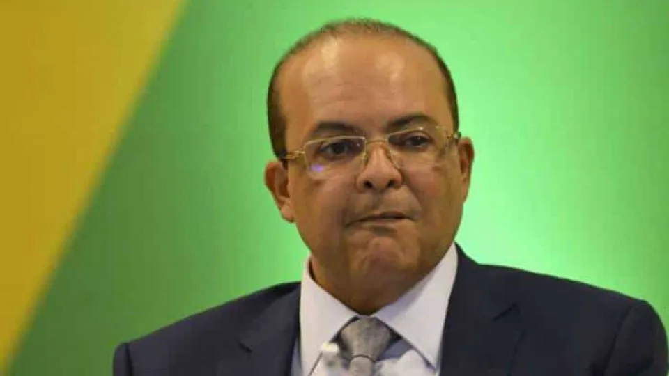 Governo de Ibaneis Reconhece Riscos na Compra do Banco Master e Justifica Falta de Auditoria Prévia Governo de Ibaneis Reconhece Riscos na Compra do Banco Master e Justifica Falta de Auditoria Prévia