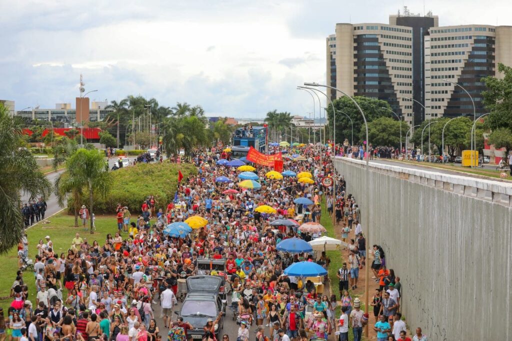 Investimento Recorde: DF Folia 2026 Promete Agitar o Carnaval com R$ 10 Milhões