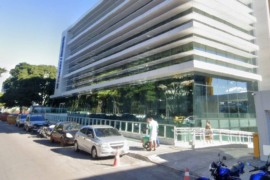 Prédio do BB Tecnologia e Serviços é Evacuado Após Incêndio em Brasília