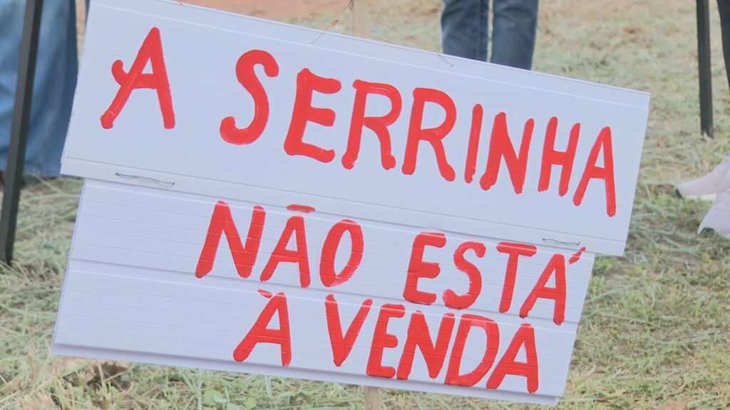Manifestantes Defendem a Serrinha do Paranoá em Protesto por Proteção Ambiental Imagem do artigo