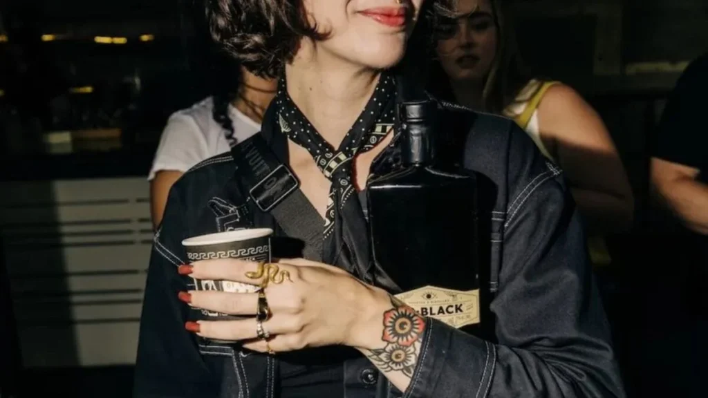 Adeus Balada? Como Coffee Raves Transformam a Cultura do Café na Nova Geração