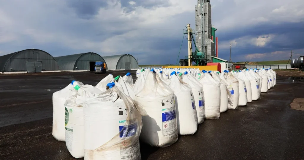 Aumentos de Preços de Fertilizantes com Conflito no Oriente Médio Preocupam o Agronegócio Brasileiro Aumentos de Preços de Fertilizantes com Conflito no Oriente Médio Preocupam o Agronegócio Brasileiro