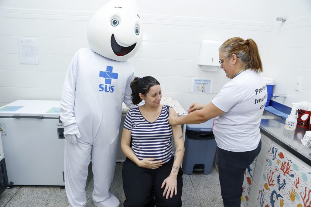 Brasília Realiza Dia D de Vacinação Contra Doenças Respiratórias Neste Sábado