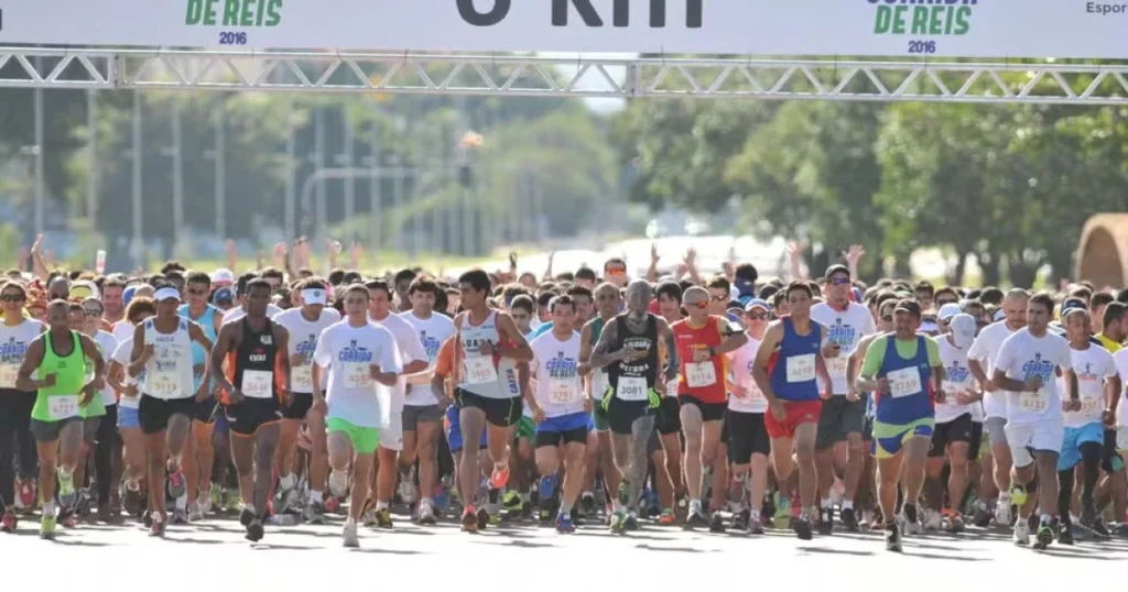 Corrida de Rua em Brasília: Regulamentações, Infraestrutura e Crescimento do Esporte Corrida de Rua em Brasília: Regulamentações, Infraestrutura e Crescimento do Esporte