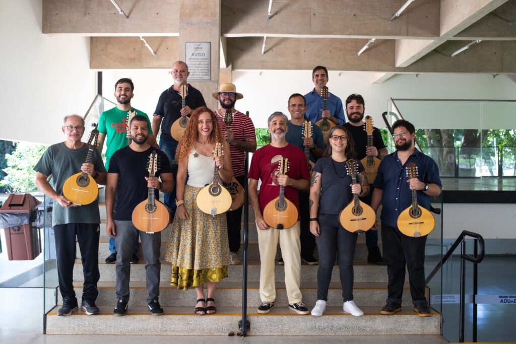 Curso Gratuito de Bandolim em Brasília: Inscrições Abertas até 13 de Março