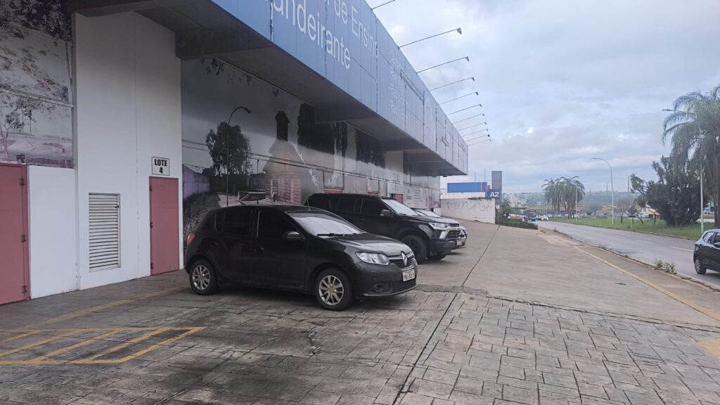 Deputado e Ex-secretário na Mira de Ação por Suposto Desvio de Recursos na Educação do DF