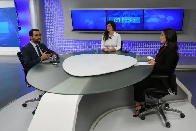 Deputado Thiago Manzoni Cobra Explicações do GDF Sobre Situação do BRB Deputado Thiago Manzoni Cobra Explicações do GDF Sobre Situação do BRB