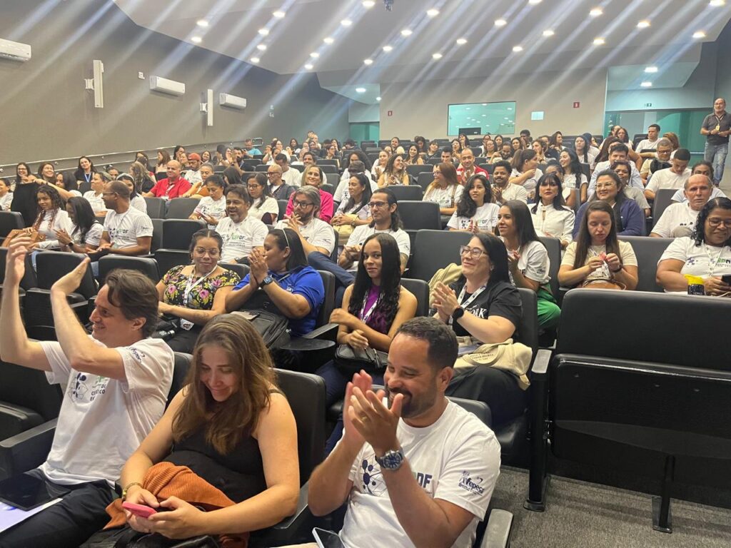 Dia P Inicia Fase Prática em Cursos Técnicos de Saúde da ESP-DF