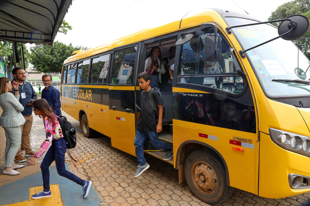 Frota de Ônibus Escolares do DF Renova 70% e se Destaca no País
