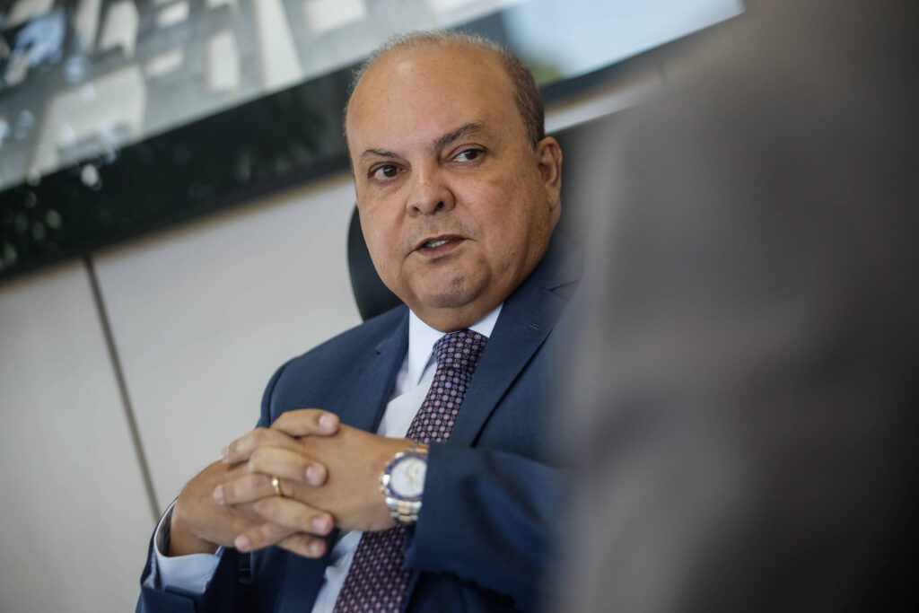 Governo do DF Solicita R$ 4 Bilhões ao FGC para Reestruturação do BRB