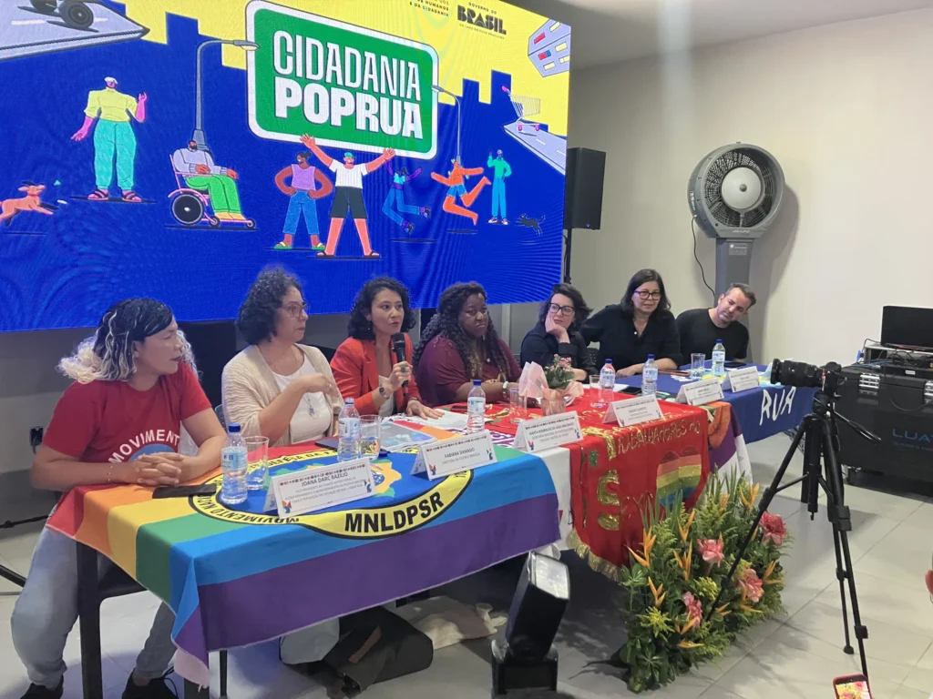 Governo Federal Lança Programa Cidadania PopRua em Brasília para Apoiar Pessoas em Situação de Rua Governo Federal Lança Programa Cidadania PopRua em Brasília para Apoiar Pessoas em Situação de Rua