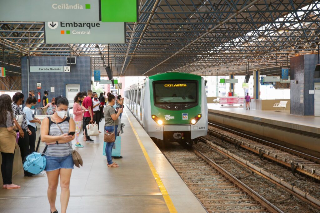 Greve dos Trabalhadores do Metrô-DF Começa na Segunda-Feira (30) em Busca de Melhorias
