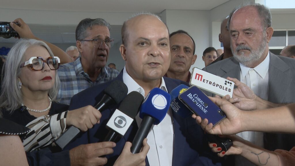 Ibaneis Rocha se Defende Após Operação Mirar Governo do DF