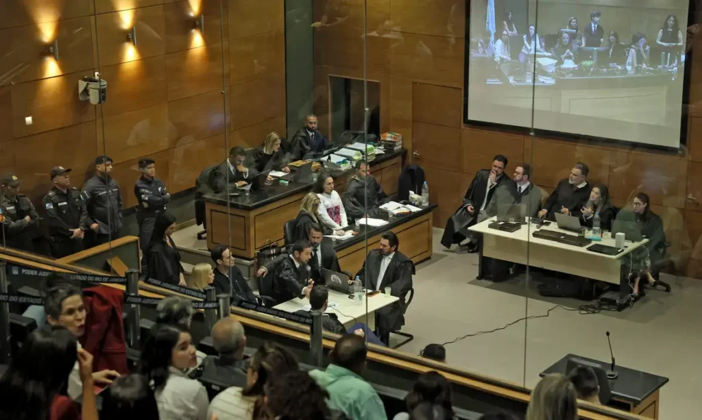 Monique Medeiros é Demitida pela Prefeitura do Rio Após Caso Henry Borel