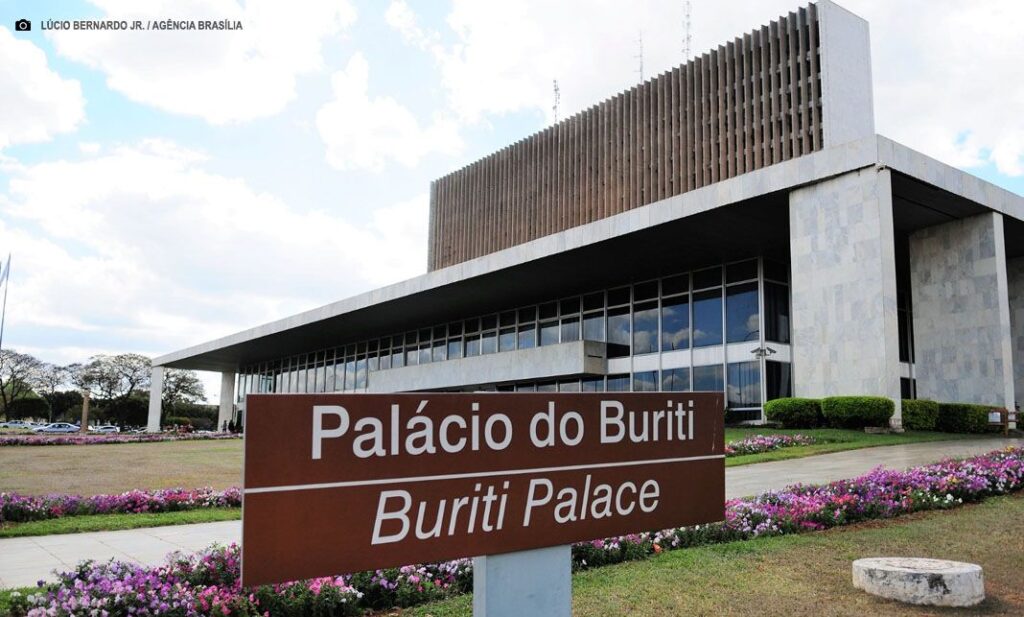 Mulheres Dominam o Serviço Público do DF e Avançam em Cargos de Liderança