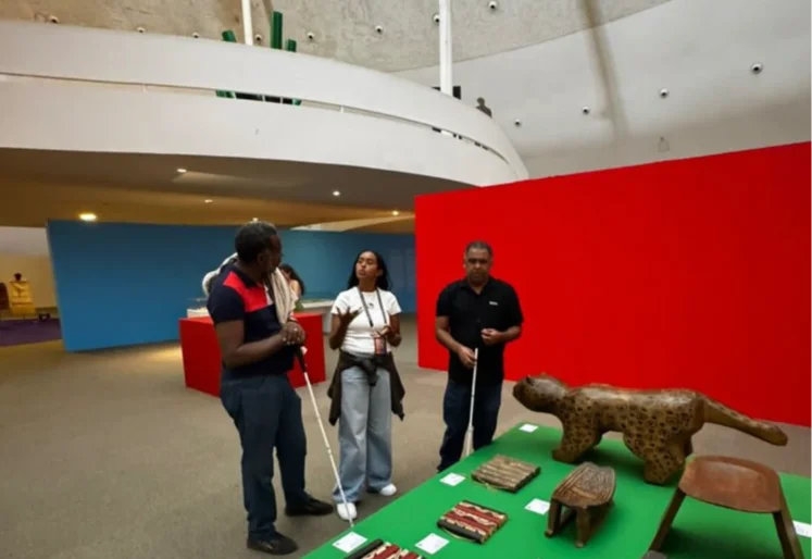 Museu é o Mundo 2.0: Acesso à Arte para 8,8 Mil Pessoas no DF Museu é o Mundo 2.0: Acesso à Arte para 8,8 Mil Pessoas no DF