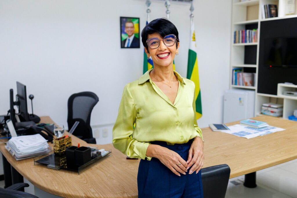 O Poder Feminino na Educação Pública de Sergipe: Uma Revolução em Curso