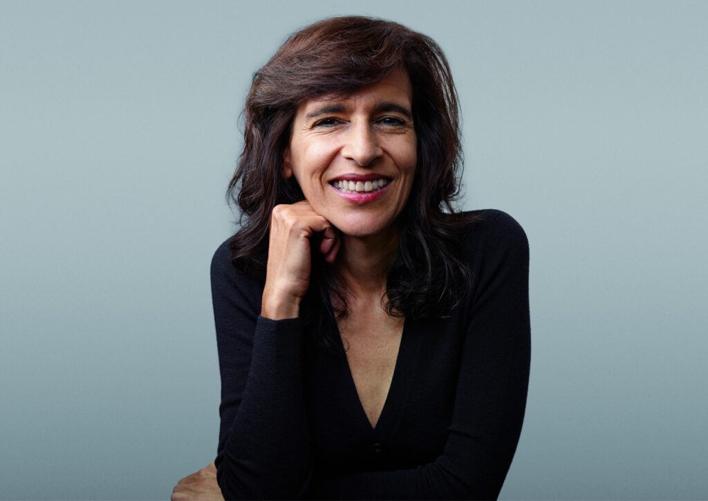 Reitora da UFRGS destaca ataque global às universidades públicas e a importância da formação