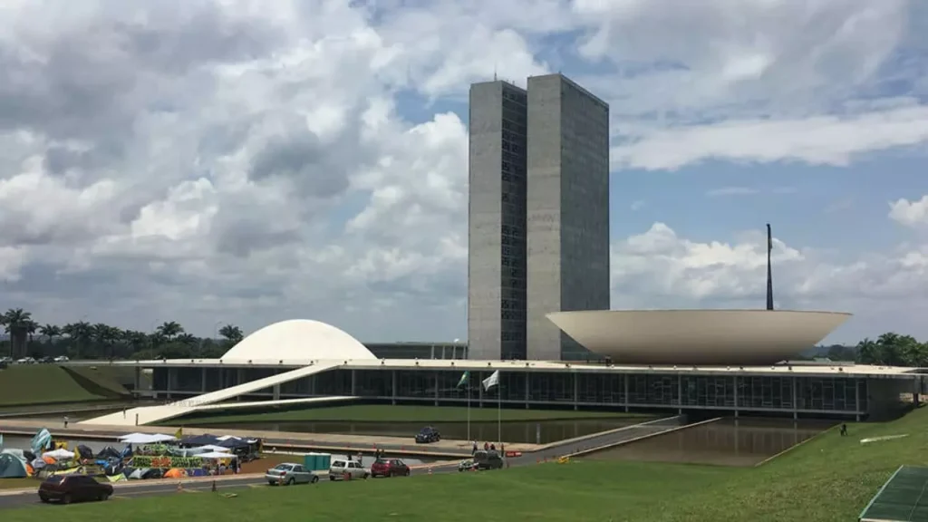 Rio de Janeiro: O Custo de Ser a Antiga Capital e Sua Falta de Retorno Rio de Janeiro: O Custo de Ser a Antiga Capital e Sua Falta de Retorno