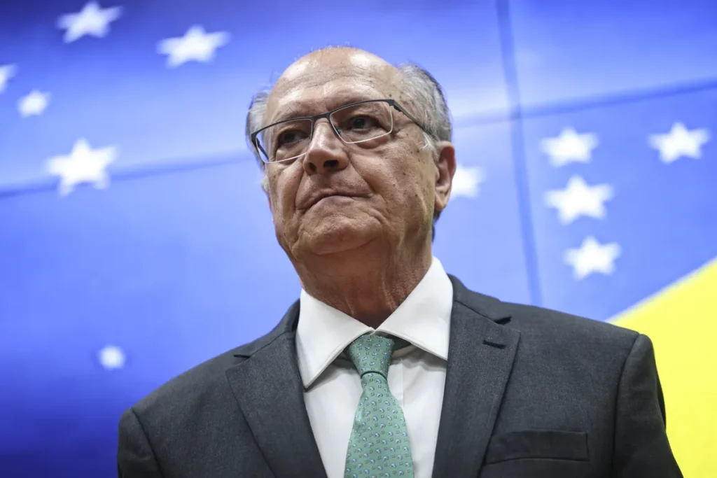 Alckmin afirma que capitalização do BRB é responsabilidade do GDF