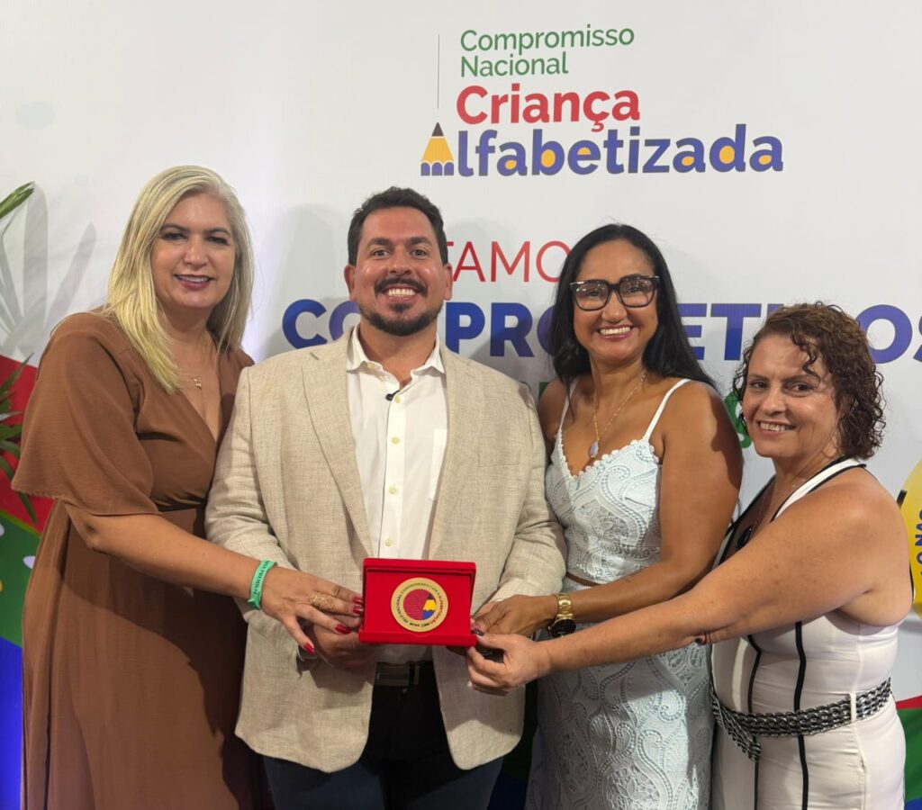 Brumadinho Recebe Selo Ouro em Educação e Se Destaca Nacionalmente