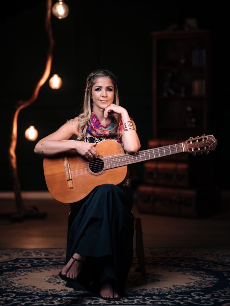 Catarina Bastos Revela Prévia do Álbum 'Um Canto, Um Jardim' em Brasília