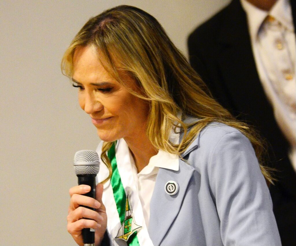 Celina Leão Assume Governadoria do Distrito Federal em Cerimônia Marcante