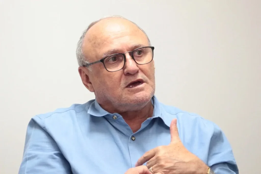 Celina Leão pode indicar Valdivino Oliveira como secretário de Economia do DF