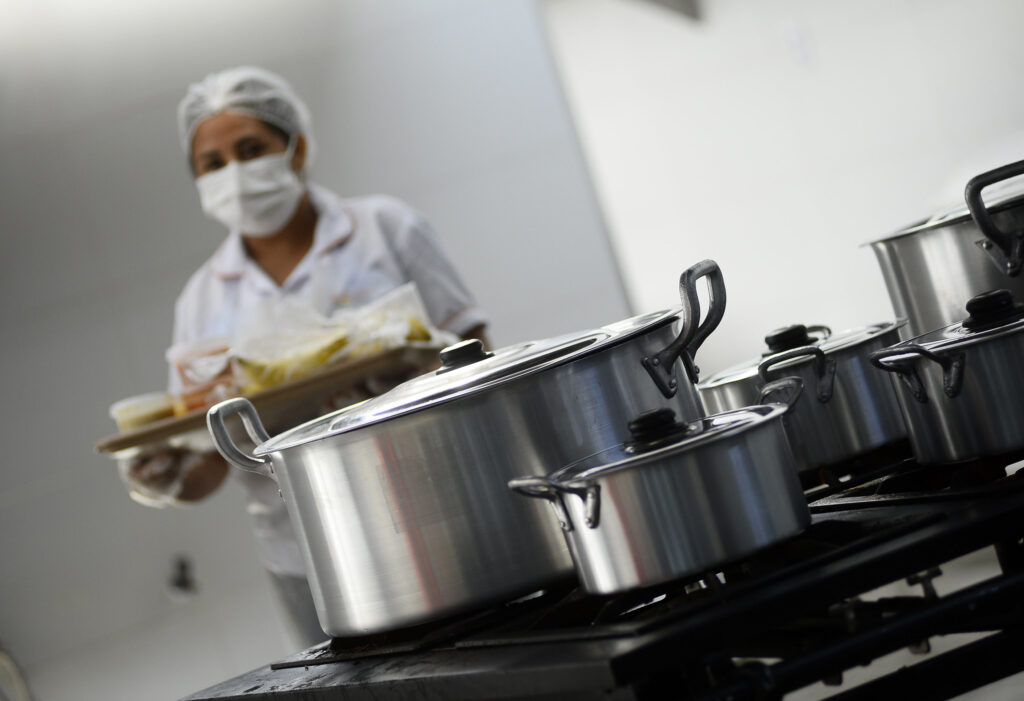 Com R$ 1,3 milhão de investimento, Hospital Regional da Asa Norte ganha nova cozinha Com R$ 1,3 milhão de investimento, Hospital Regional da Asa Norte ganha nova cozinha