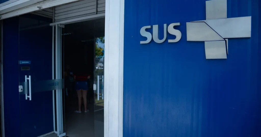 Desafios e Soluções na Demanda por Assistência à Saúde no Brasil