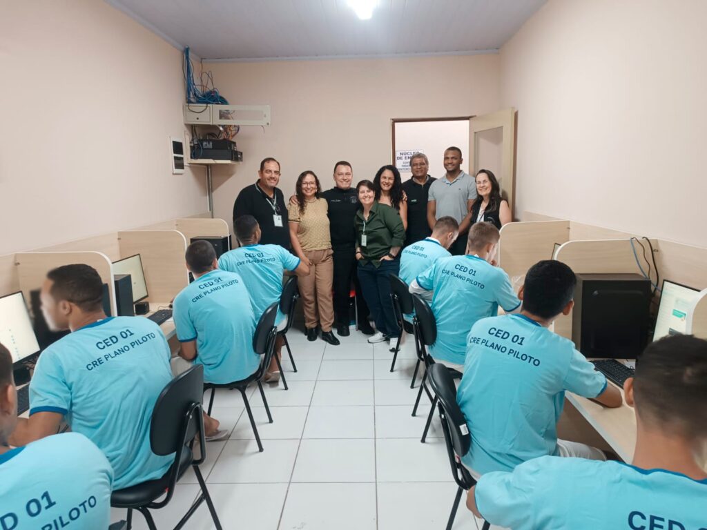 Educação de Jovens e Adultos Revoluciona o Sistema Prisional no DF